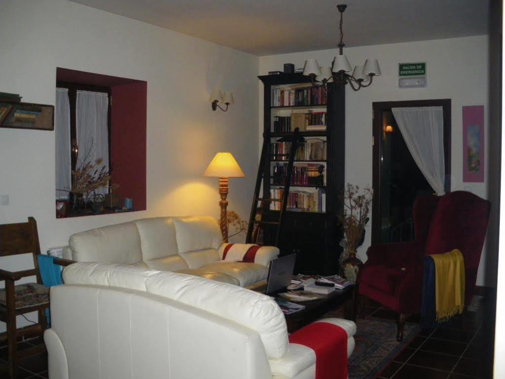 Casa Rural El Linaje De Los Cinco Sombreros Gallegos De San Vicente Екстер'єр фото